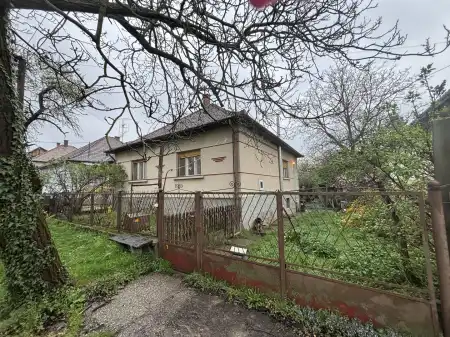 Eladó családi ház, Diósjenő 3 szoba 110 m² 37.9 M Ft