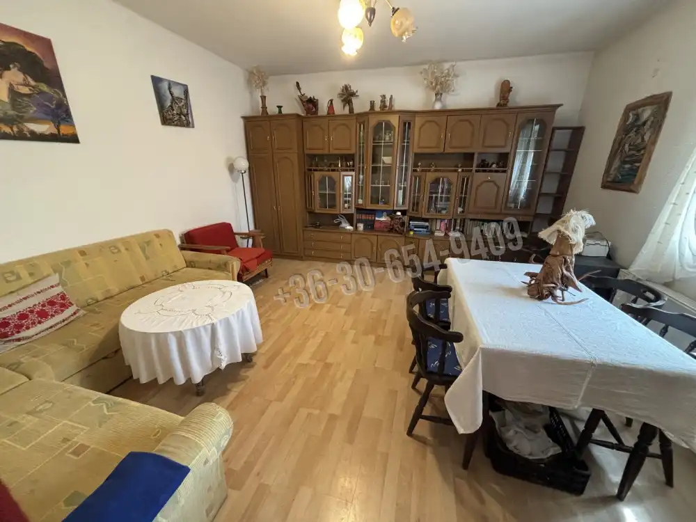 Pest megye - Erdőkertes