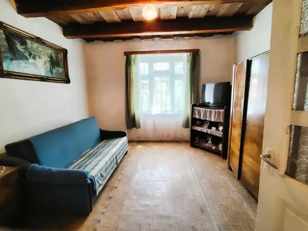Eladó családi ház, Hont 2 szoba 57 m² 9.9 M Ft