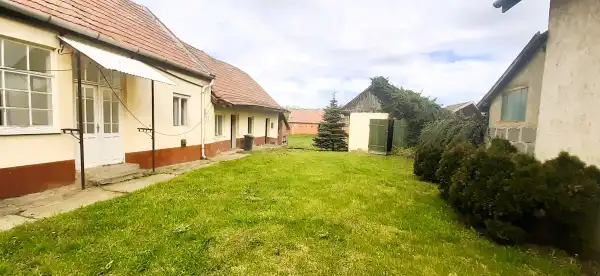 Eladó családi ház, Ipolyvece 5 szoba 151 m² 16.9 M Ft