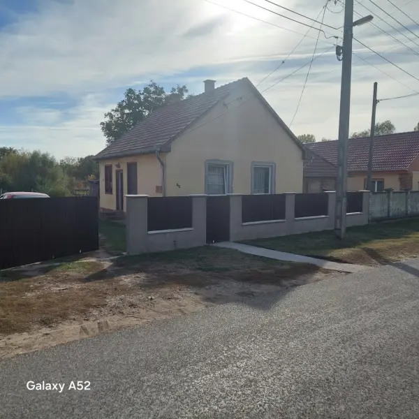Eladó családi ház, Őrhalom 2+1 szoba 90 m² 25.9 M Ft