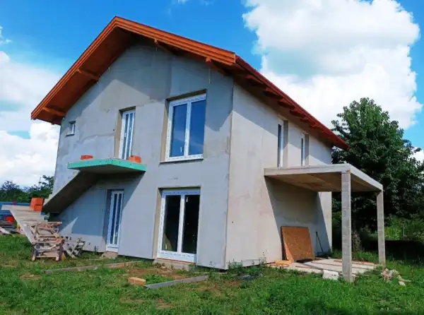 Eladó új építésű téglalakás, Vác 3 szoba 65 m² 66 M Ft