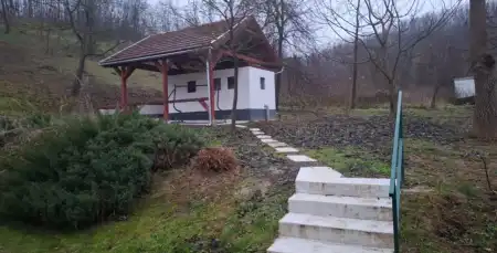 Kiadó házrész, Tolmács 1 szoba 20 m² 100 E Ft/hó